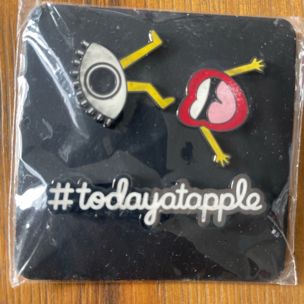 Apple Store Retail Employee Exclusive Enamel Pin Set, Today At Apple Eye & Mouth